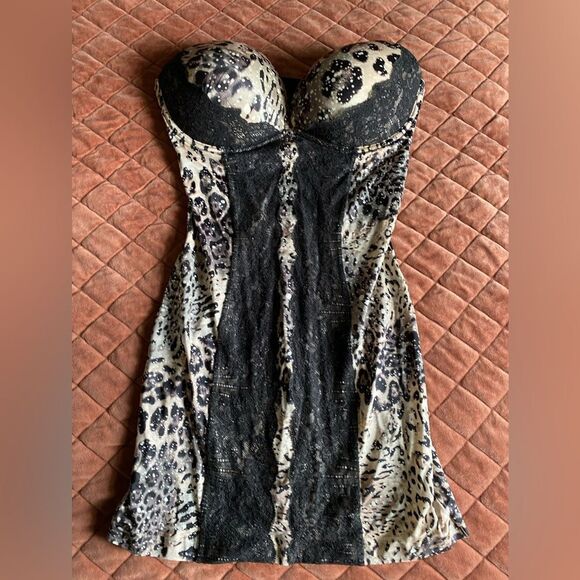 Victoria Secret PowerFigure strapless shape wear intimates - Picture 1 of 3